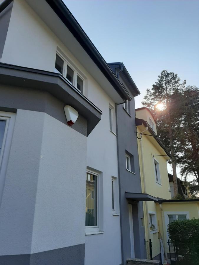 Haus Apricum - Schoen Wohnen & Gratis Parken Vienna Luaran gambar